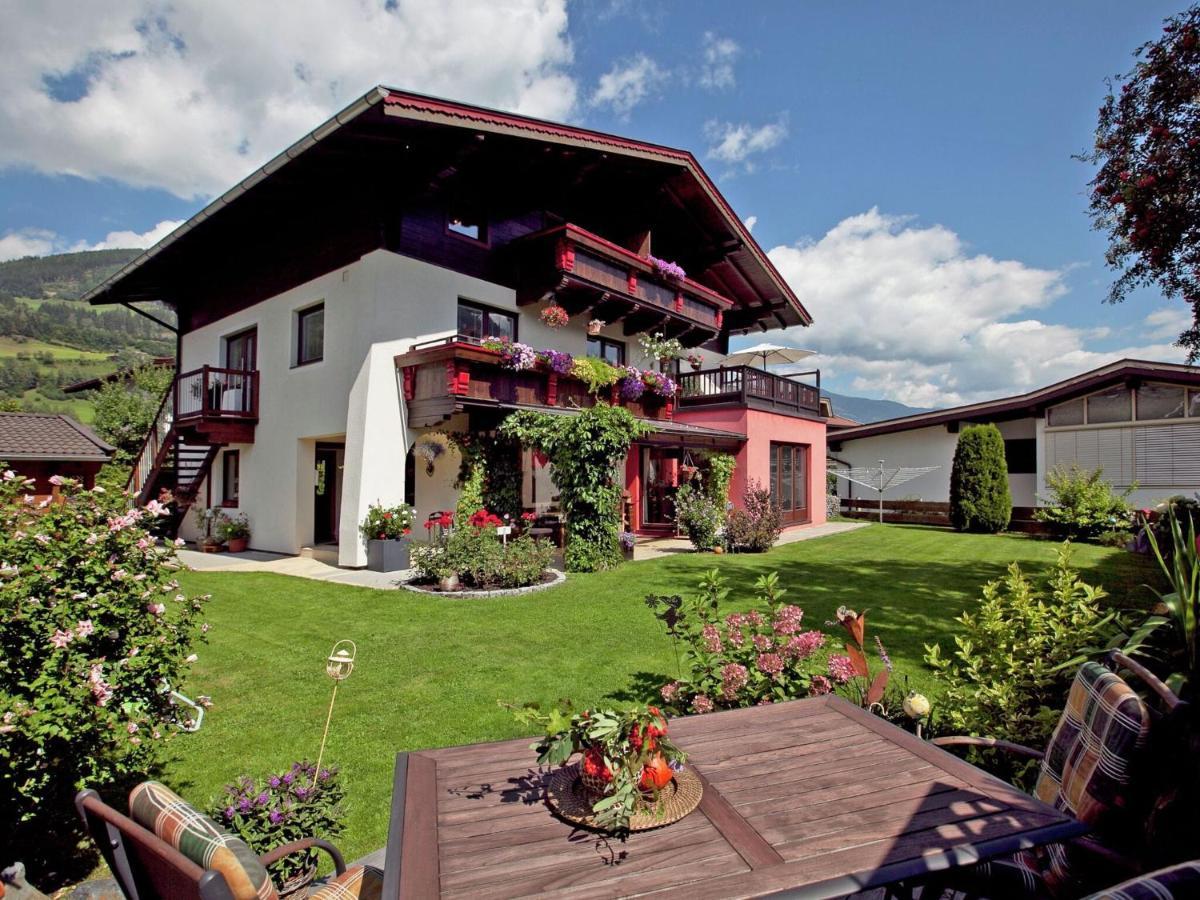 Apartment In Bramberg Am Wildkogel With Balcony Exterior foto